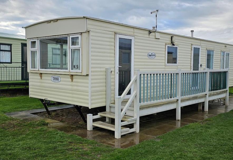 Sunnymede Ingoldmells Fantasy Islands Static Caravan Park Skegness Exterior photo